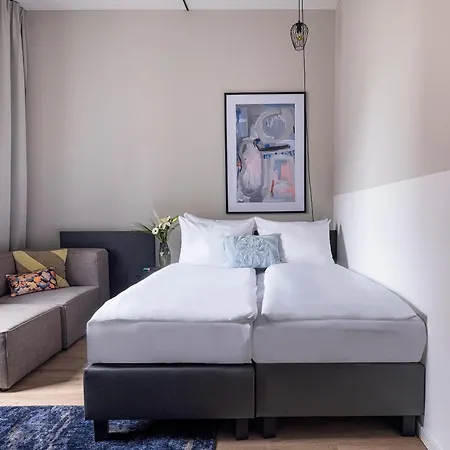 Numa Frankfurt Bloc-2